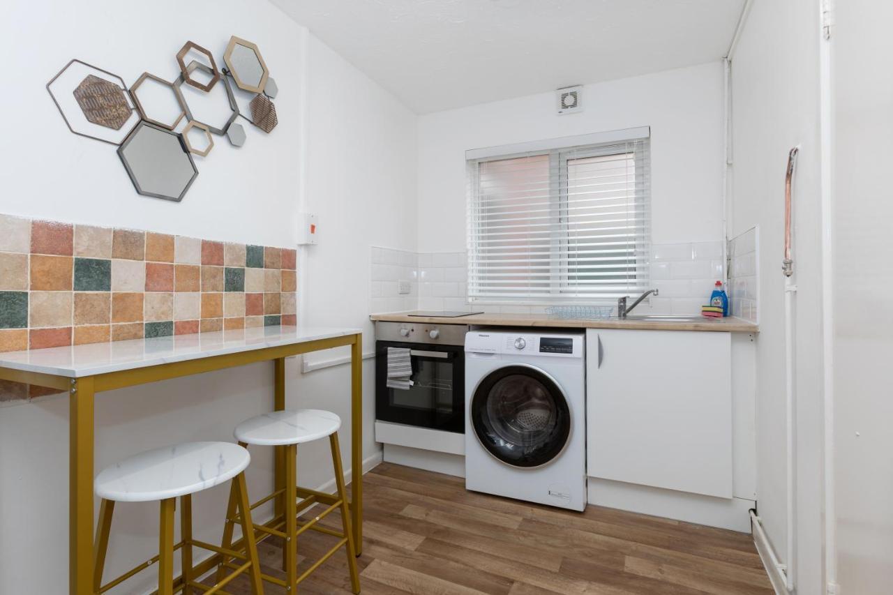 1 Bed Holiday Apartment,Pets Are Welcome Weymouth Zewnętrze zdjęcie